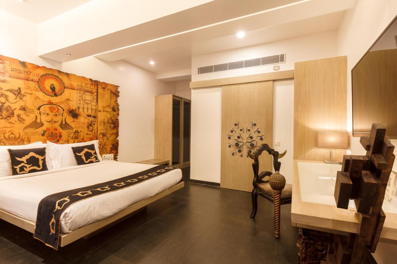 Le Sutra Hotel, Khar, Мумбаї Екстер'єр фото