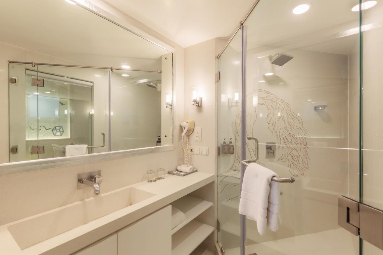 Le Sutra Hotel, Khar, Мумбаї Екстер'єр фото