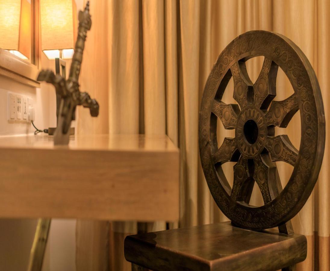 Le Sutra Hotel, Khar, Мумбаї Екстер'єр фото